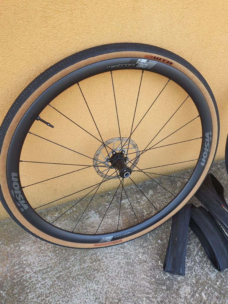 Brugt Vision Metron 30 sl carbon disc 2025 bike — billede 2 af 5