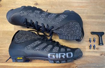 Giro, EMPIRE VR70 KNIT BLACK CHARCOAL 43,5