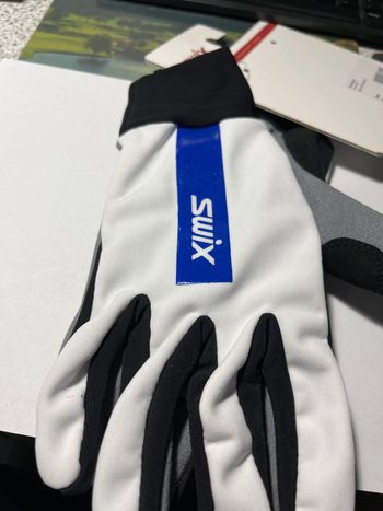 Used Swix focus glove 2024 bike — image 3 of 3