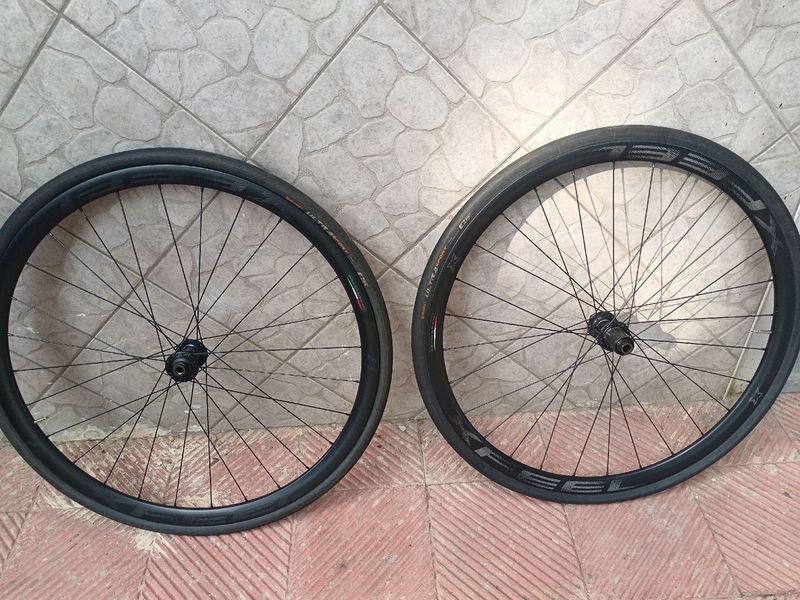 Used x feel alluminio bike — image 1 of 4