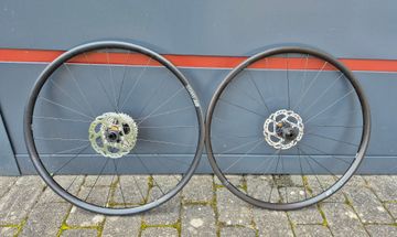 Used Dt Swiss endurace 2025 bike — image 1 of 4