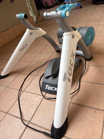 Used Tacx T2180 Vortex Smart Trainer bike — image 5 of 9