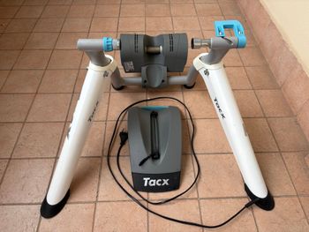 Used Tacx T2180 Vortex Smart Trainer bike — image 2 of 9