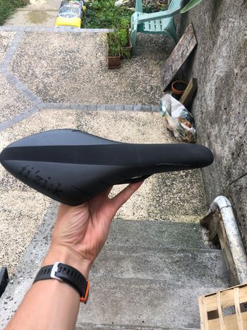 Used Fizik arione r5 bike — image 1 of 3
