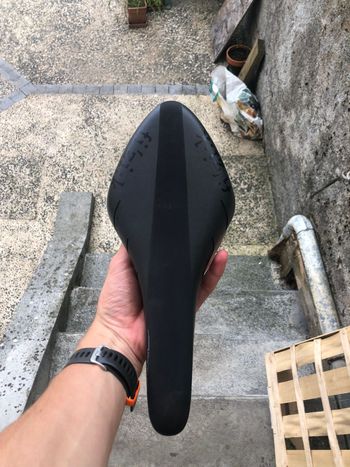 Used Fizik arione r5 bike — image 2 of 3