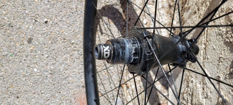 Used Syncros Revelstoke 1.5 2019 bike — image 4 of 4