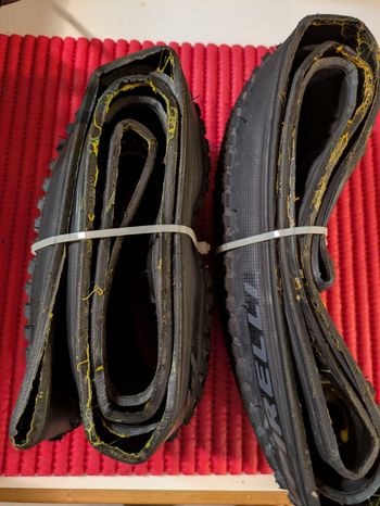 Used Pirelli Cinturato Adventure 2025 bike — image 3 of 3
