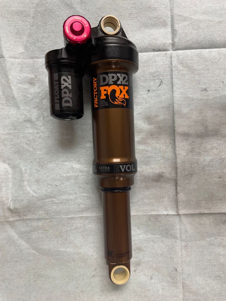 Fox DPX2 230x65 null