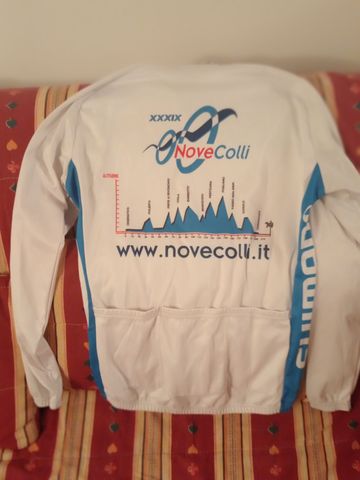 Brugt Nove colli Giacca maniche lunghe e pantaloni mezza gamba 2015 bike — billede 3 af 4