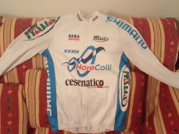 Brugt Nove colli Giacca maniche lunghe e pantaloni mezza gamba 2015 bike — billede 4 af 4