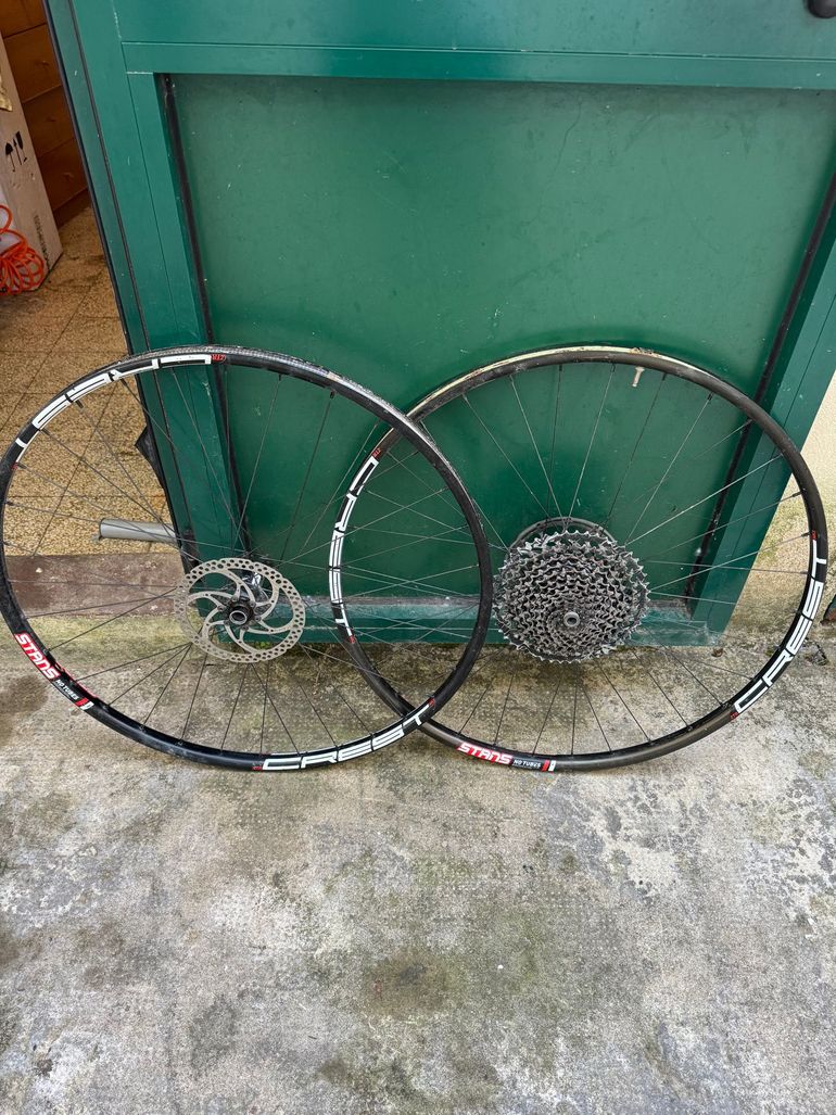 Brugt Ztr crest mk3 23mm interno canale 2022 bike — billede 1 af 4