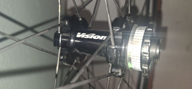 Used Vision 40 sd 2023 bike — image 3 of 9