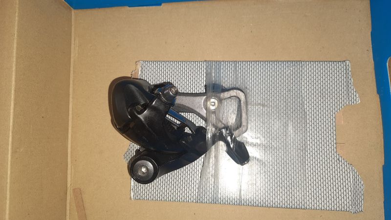 Used Shimano 105 - 5700 2020 Groupset