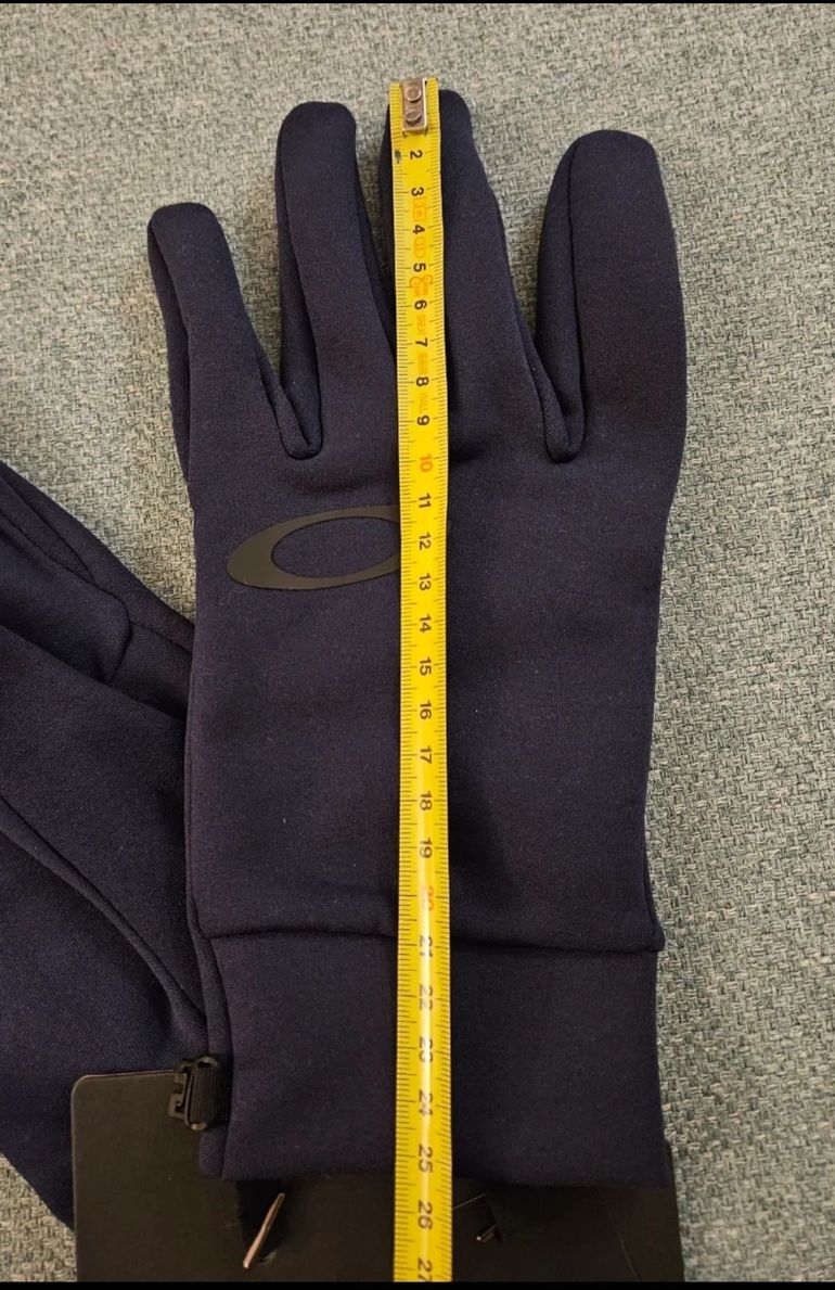 Used Oakley 2025 bike — image 4 of 6