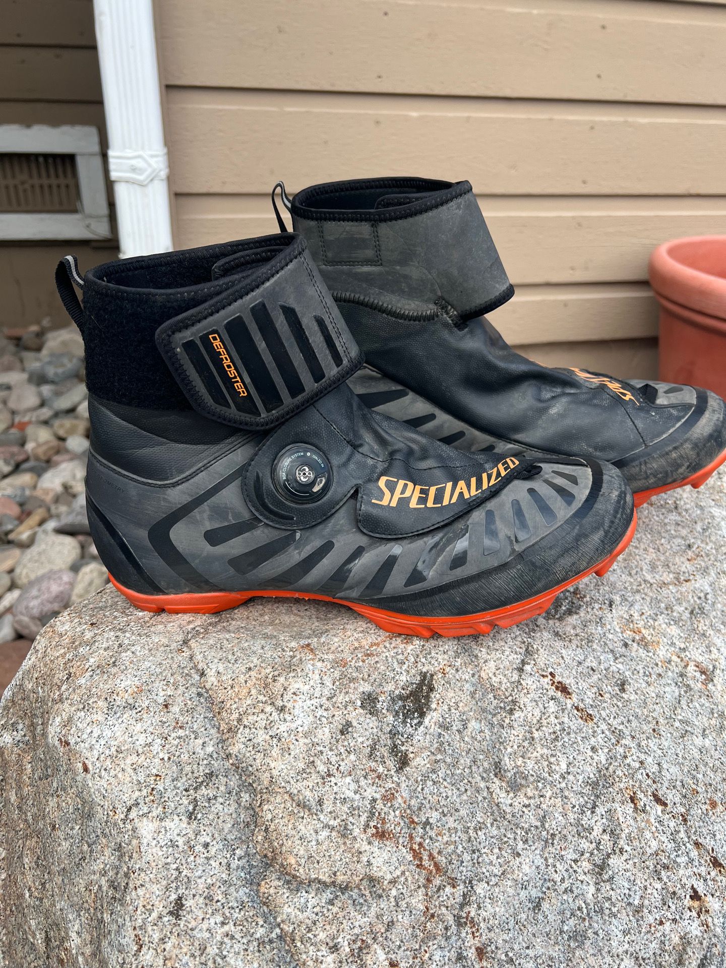 Specialized defroster null