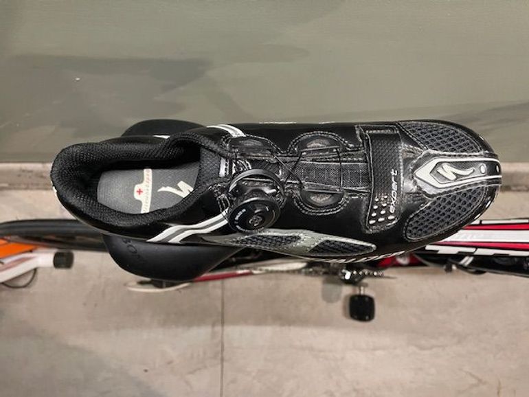 Used Specialized expert 2011 bike — image 7 of 10