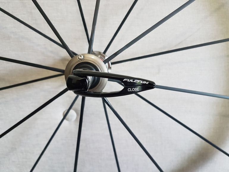 Brugt Fulcrum Racing Zero Carbon C17 AC3 Front bike — billede 15 af 20