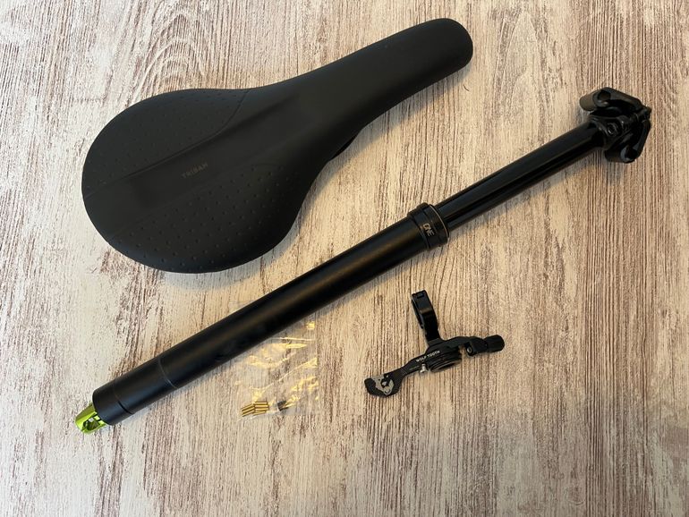 Used Oneup V3 Dropper Post 27.2 - 120mm 2023 bike — image 1 of 17