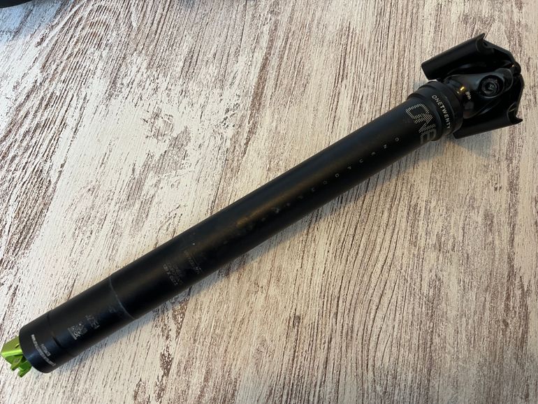 Used Oneup V3 Dropper Post 27.2 - 120mm 2023 bike — image 10 of 17