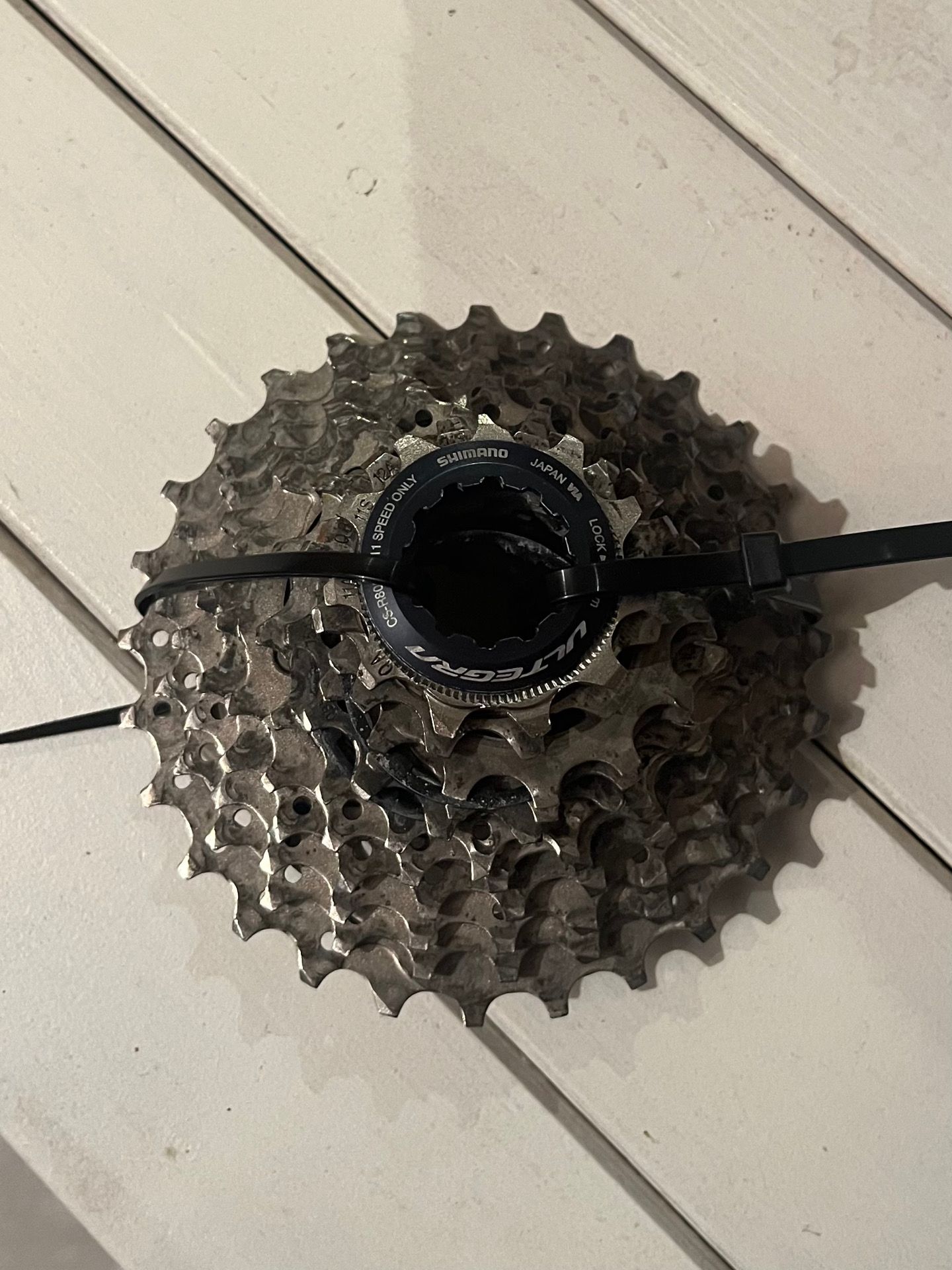 Cassette vélo route K7 Shimano Ultegra CS-R8100 12 vitesses 11-30t dents - Équipements vélos