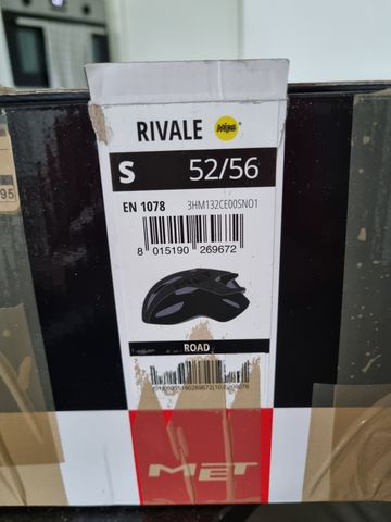 MET rivale 52/56 bike d'occasion — image 2 sur 5