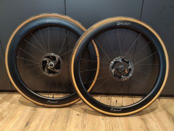 Used HUNT Aerodynamicist 44/54 2020 Wheels