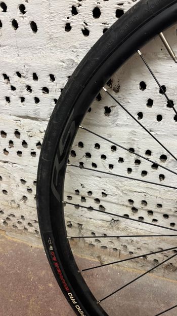 Used Shimano Shimano WH-RS 171 Disc 2023 bike — image 2 of 4
