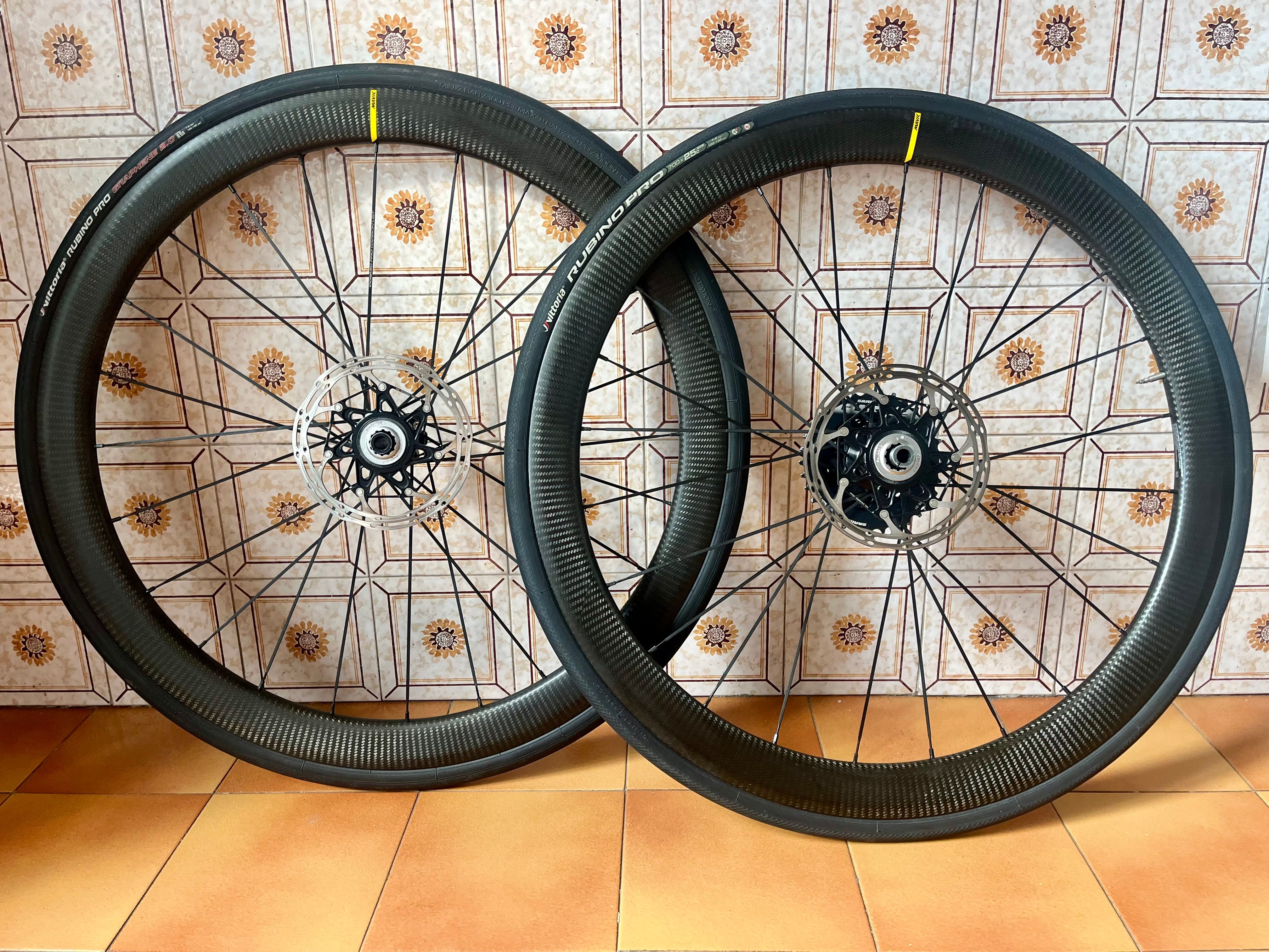 MAVIC COSMIC PRO CARBON SL UST シマノ11速 Mavic Cosmic Pro Carbon SL UST Tubeless Clincher Rim Brake