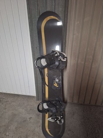 Used weeze 2014 Snowboarding & Splitboarding