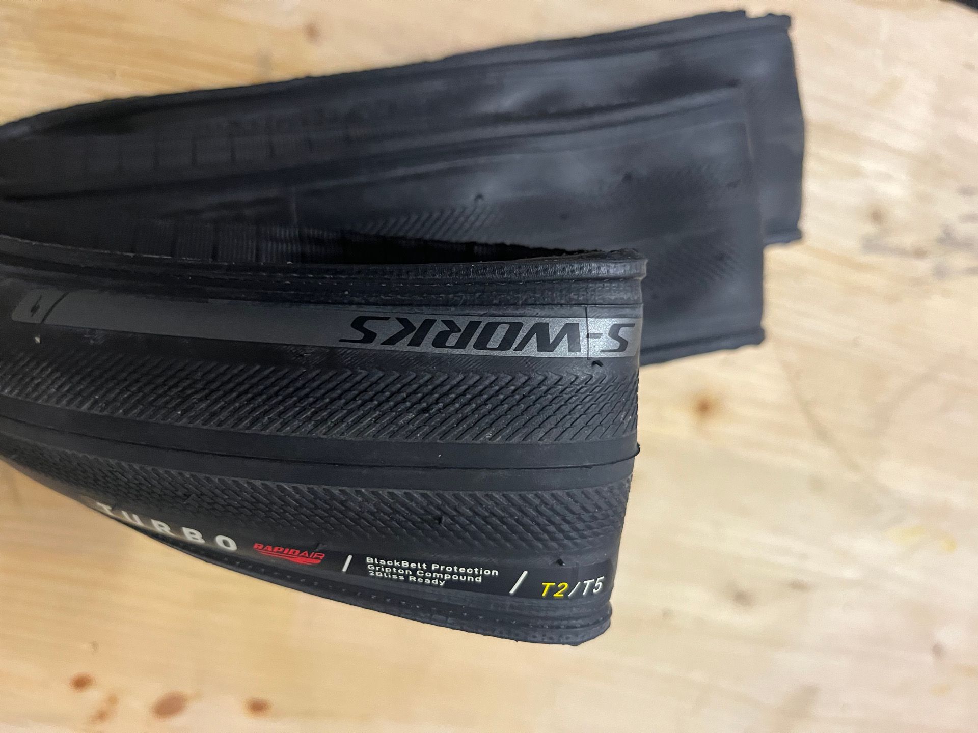 Specialized SPECIALIZED S-WORKS TURBO 2BLISS READY T2/T5