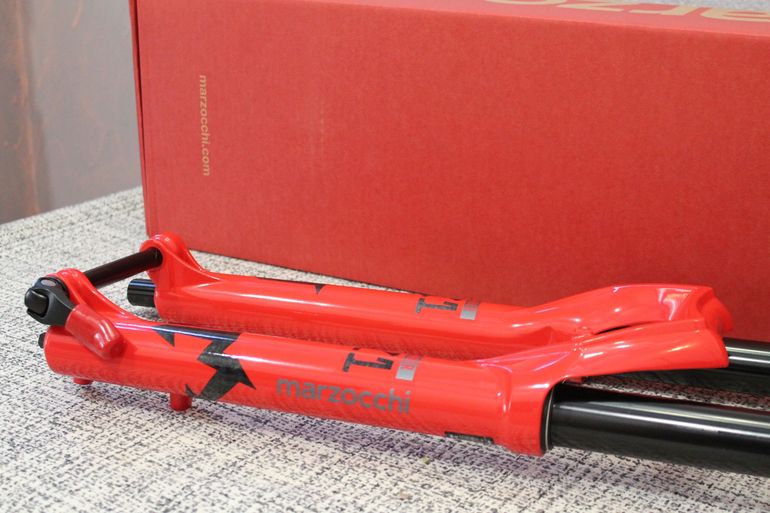 Used Marzocchi MTB 29" MARZOCCHI Bomber Z1 COIL 2023 bike — image 8 of 18
