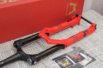 Used Marzocchi MTB 29" MARZOCCHI Bomber Z1 COIL 2023 bike — image 17 of 18