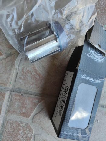 Used Campagnolo BUU015X1 HG 9/10/11 Wheels