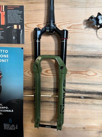 Brugt RockShox Lyrik Ultimate 3.1 2025 Fork