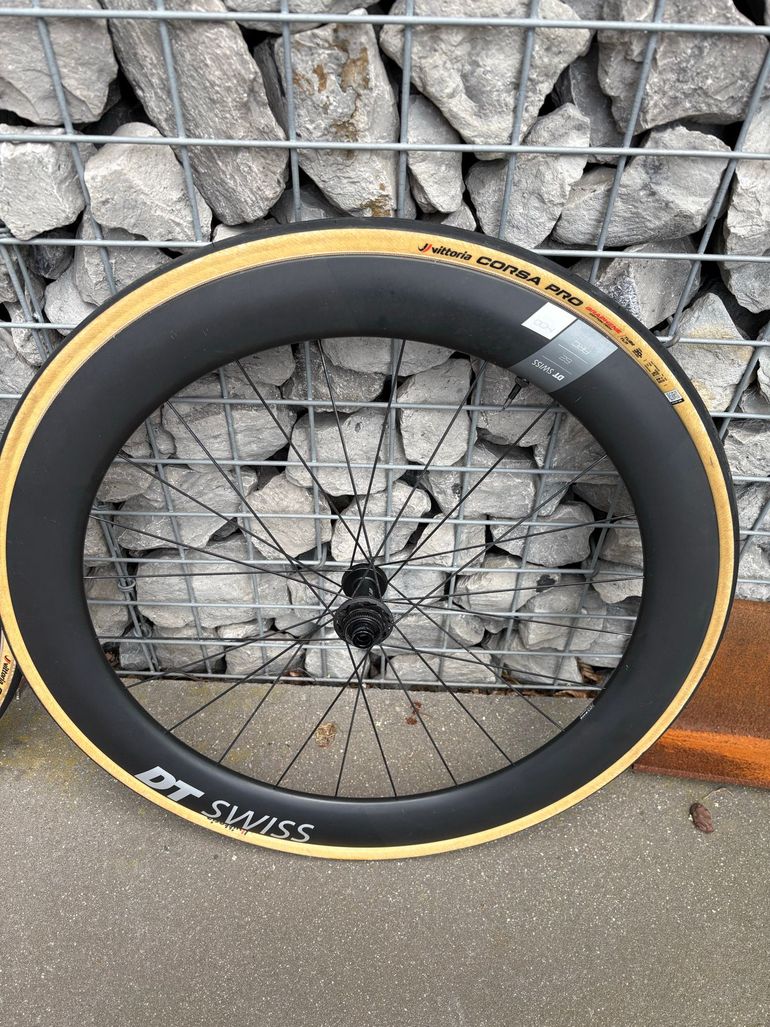 Used Dt Swiss ARC 1400 dicut 62 2022 bike — image 3 of 5
