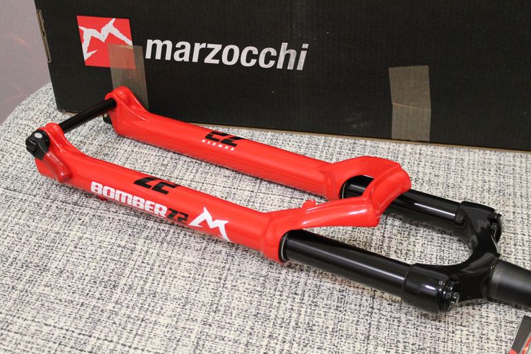 Marzocchi bomber 58 サスペンションフォーク ダウンヒル Marzocchi