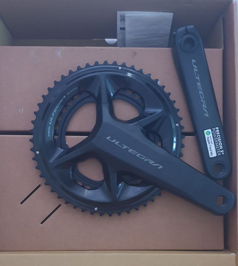 Käytetty Shimano Ultegra R8100 2025 Drivetrain & Pedals