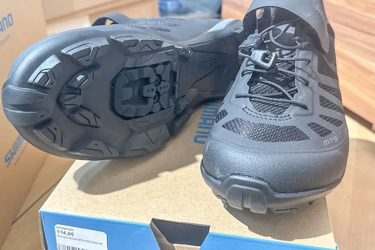 Used Shimano SH-MT502 bike — image 2 of 3