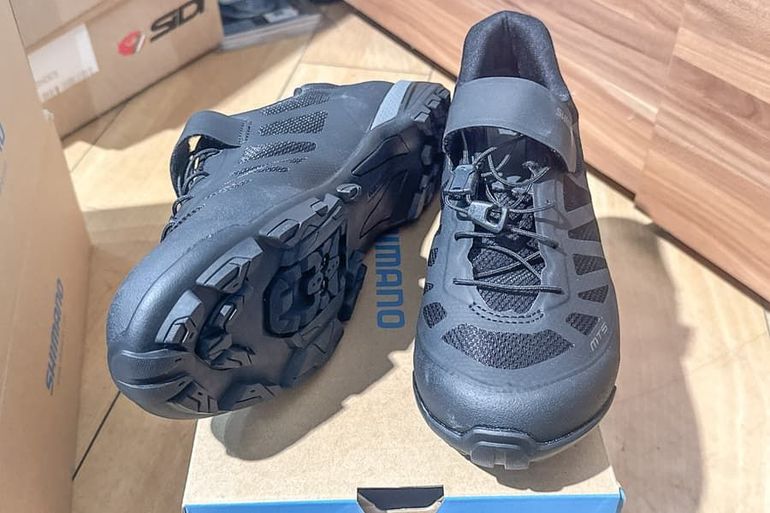 Used Shimano SH-MT502 bike — image 1 of 3