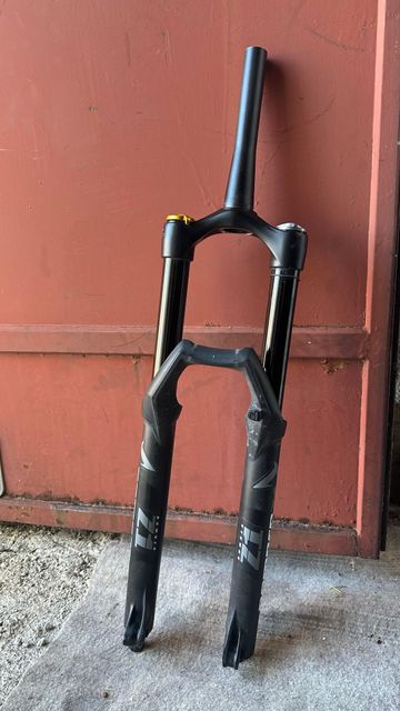Used Marzocchi Bomber Z1 2023 Fork