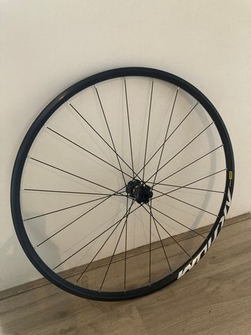 Gebrauchtes Mavic Aksium 2025 Front Wheel 2025 bike — Bild 1 von 4