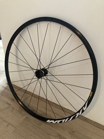 Brugt Mavic Aksium 2025 Front Wheel 2025 bike — billede 3 af 4