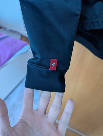 Używany Specialized Softshell Jacket Women M bike — zdjęcie 10 z 17