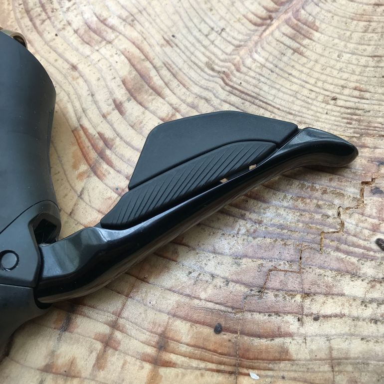 Shimano Shimano 105 ST-R7170 Disc 2x12-speed Left Shifter 2025