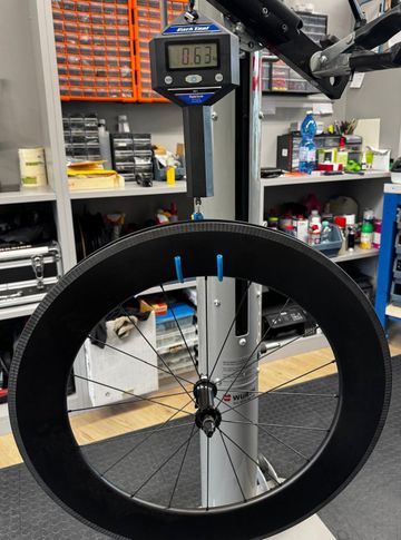 Brugt Montaggio a mano Carbon Rim 2025 bike — billede 3 af 6