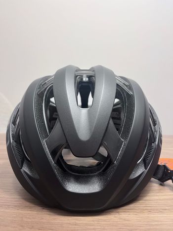 Použité Giro Casque Aries Spherical 2025 bike — obrázek 1 z 7