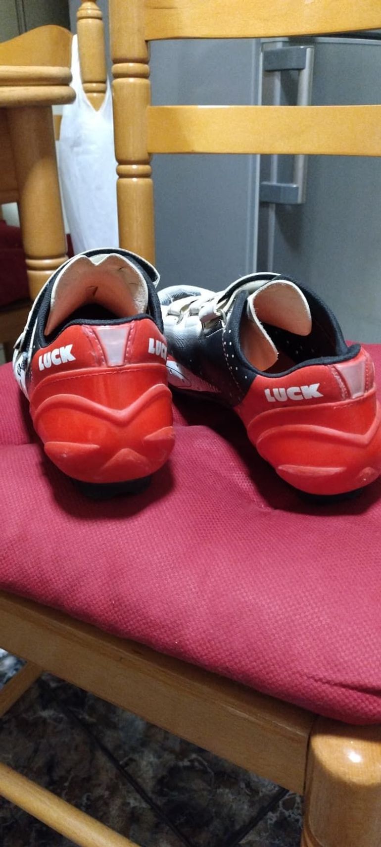 Used LUCK Zapatillas de Ciclismo Unisex 2021 bike — image 7 of 8