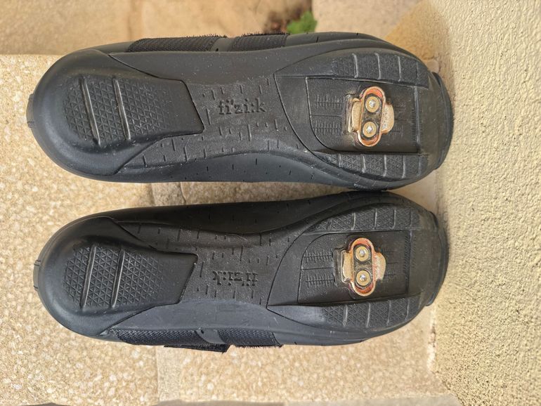 Used Fizik terra 2024 bike — image 3 of 7