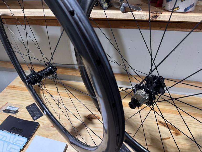 Used Enve foundation 45 * with upgraded hubs 2025 bike — image 4 of 8