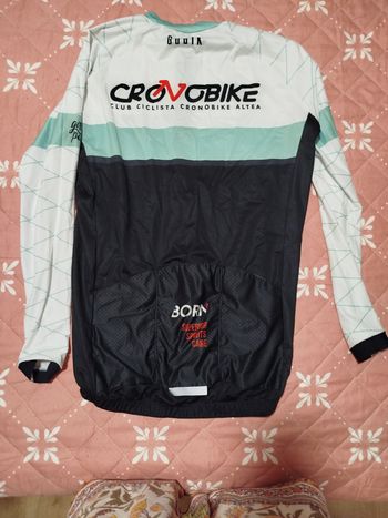 Gobik, Maillot manga larga